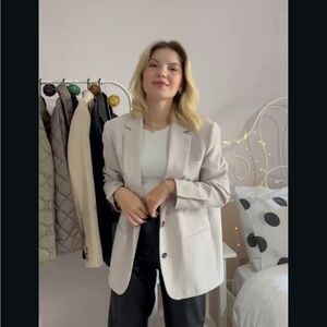 Zara Light Cream Oversized Blazer